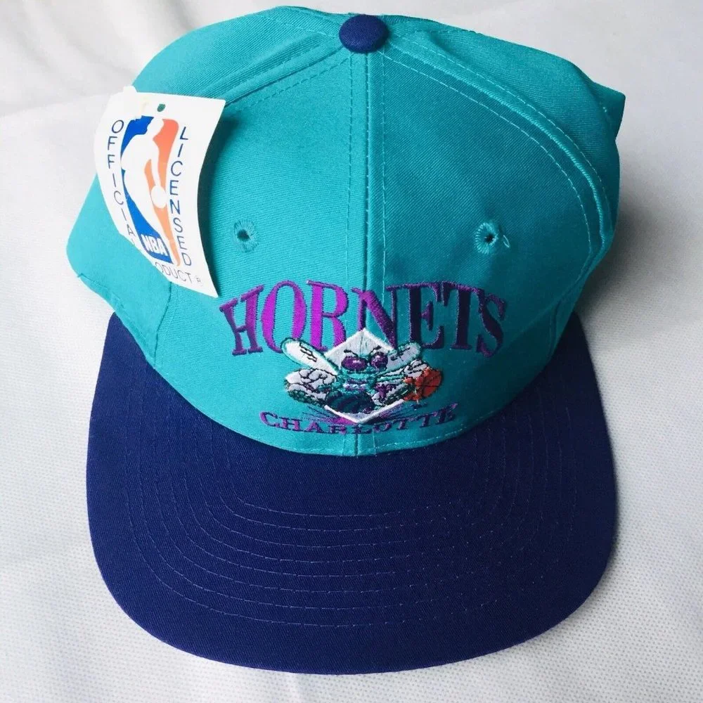 NWT Vintage Charlotte Hornets Snapback Deadstock New 90s NBA